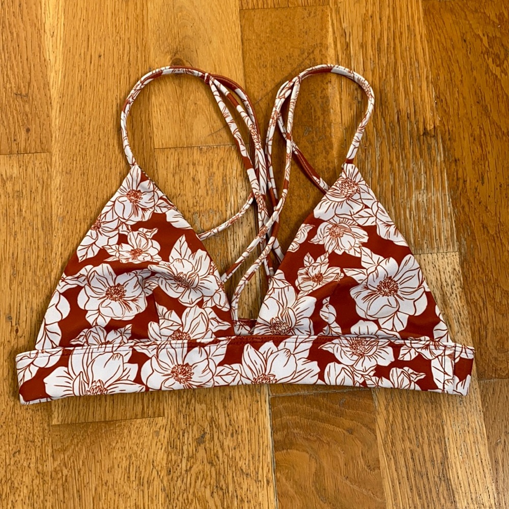 Acacia orange blossom top